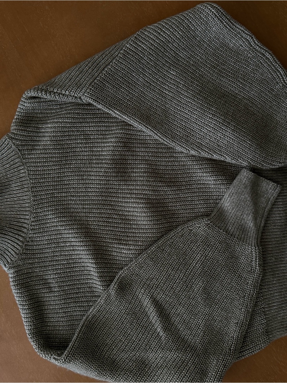 Women’s Knit Sweater - Classic Crewneck